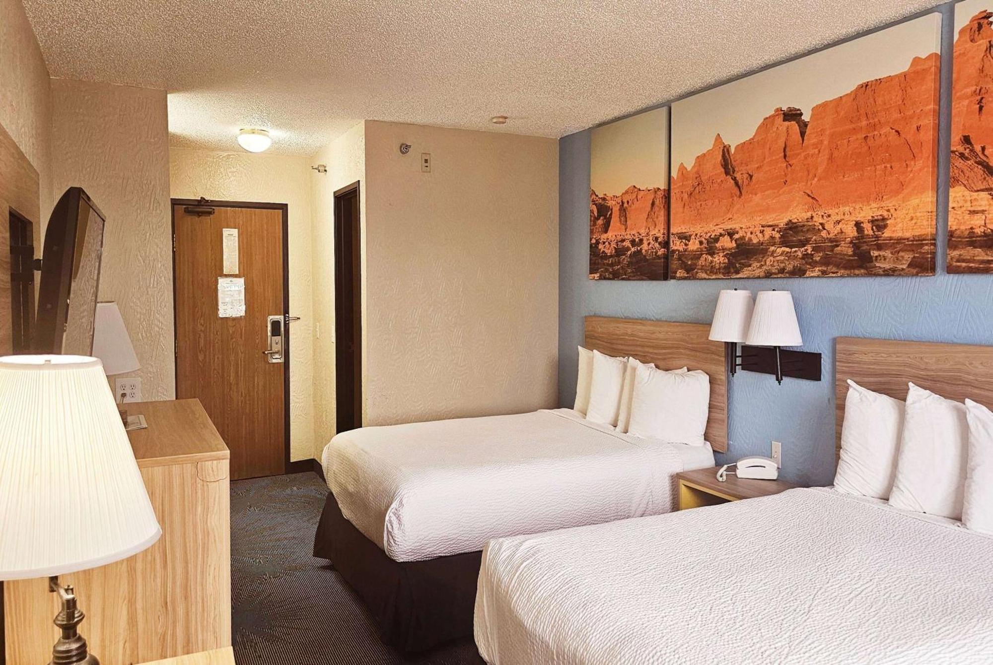 Days Inn By Wyndham Ozark Springfield Kültér fotó